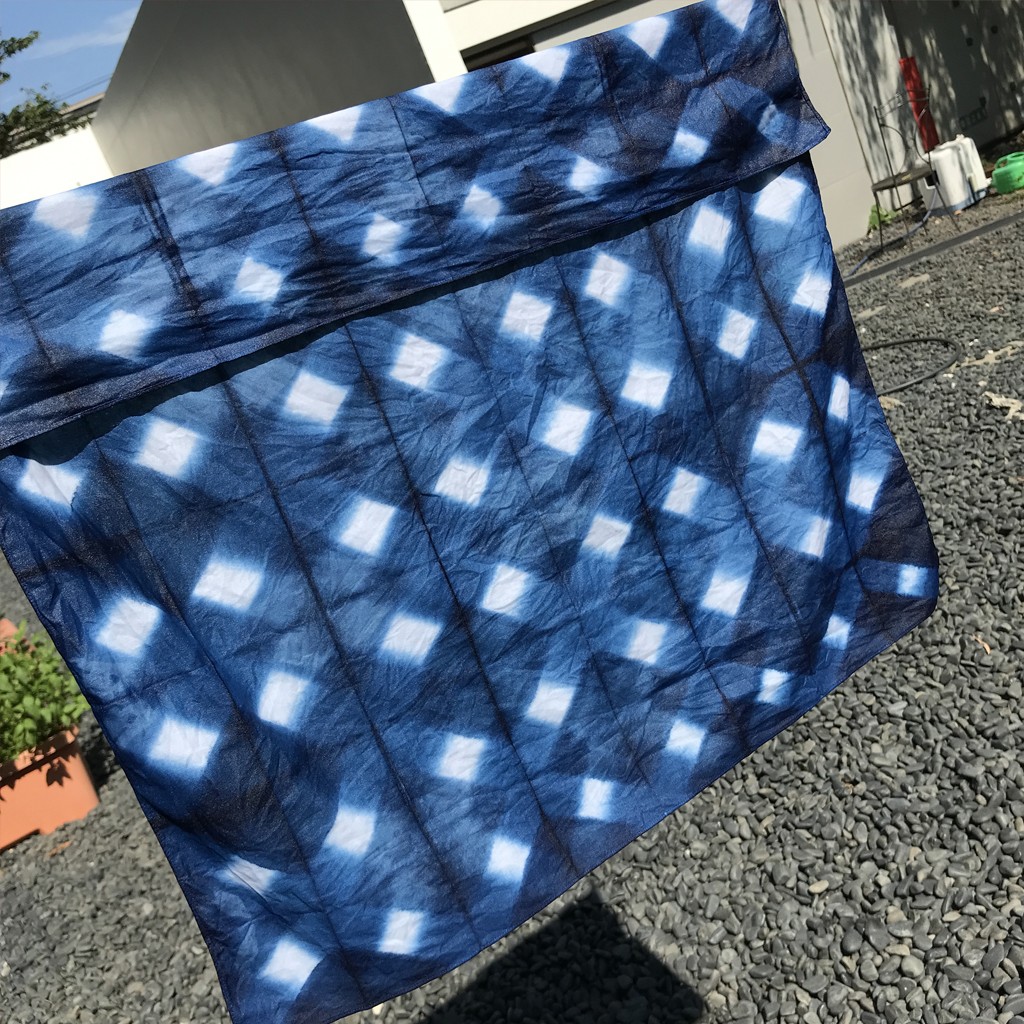 藍染めで板締めを学ぶ回。2026年6月