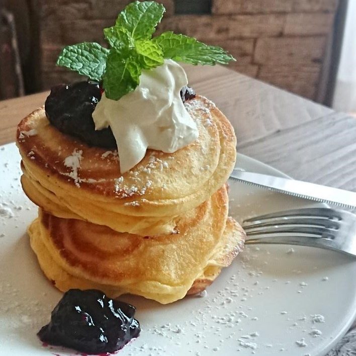 パンケーキも作れます。一枚じゃ足りなくて何枚も焼いちゃうけどね。