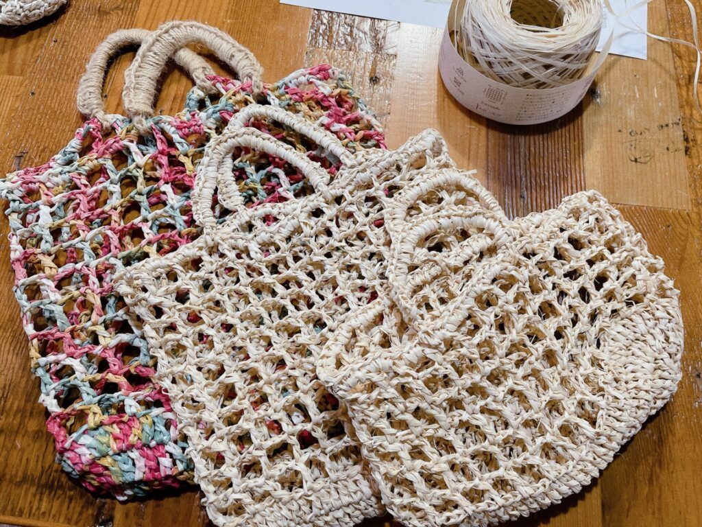 【てならい後記】好きな糸で編むお散歩バッグ。季節を楽しむかぎ針編み5月のアイキャッチ画像